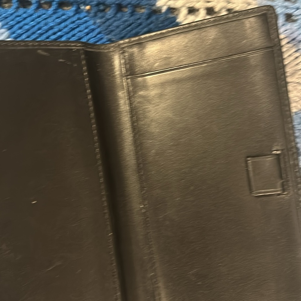 COACH CheckBook - Picture 3 of 5